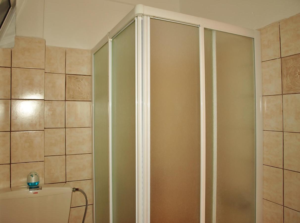 Dionysos Apartment Asproválta Bilik gambar